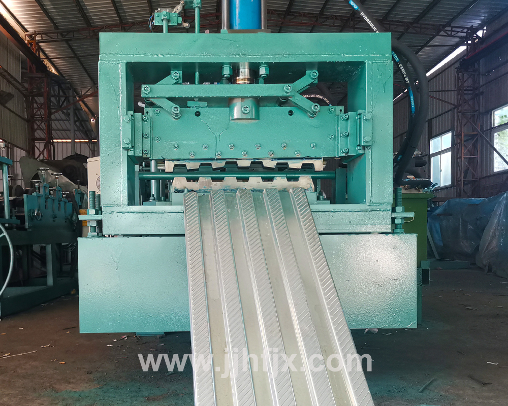 鋼跳板生產(chǎn)線設(shè)備